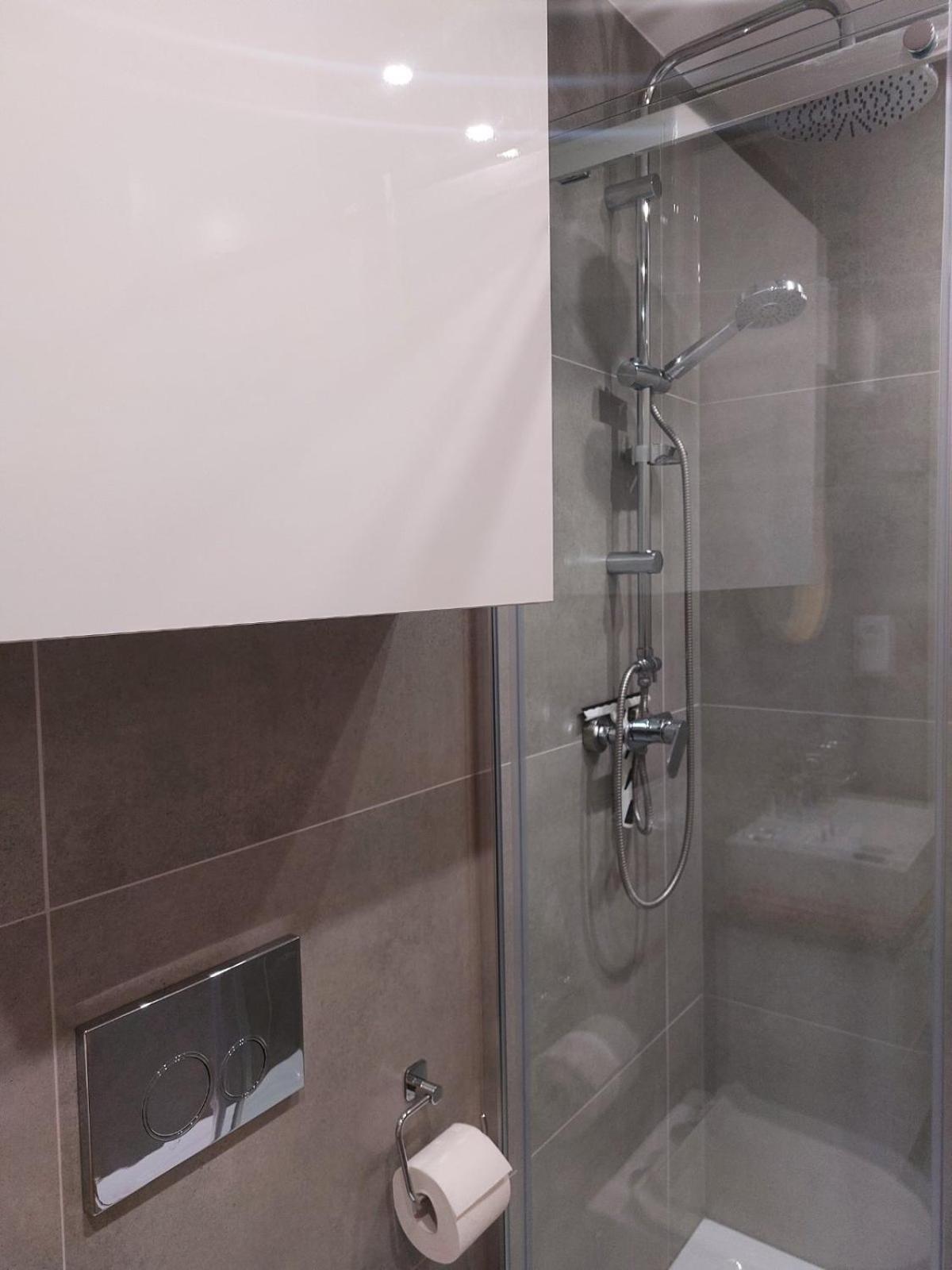 Apartament Gdanska Apartment Лодз Екстериор снимка